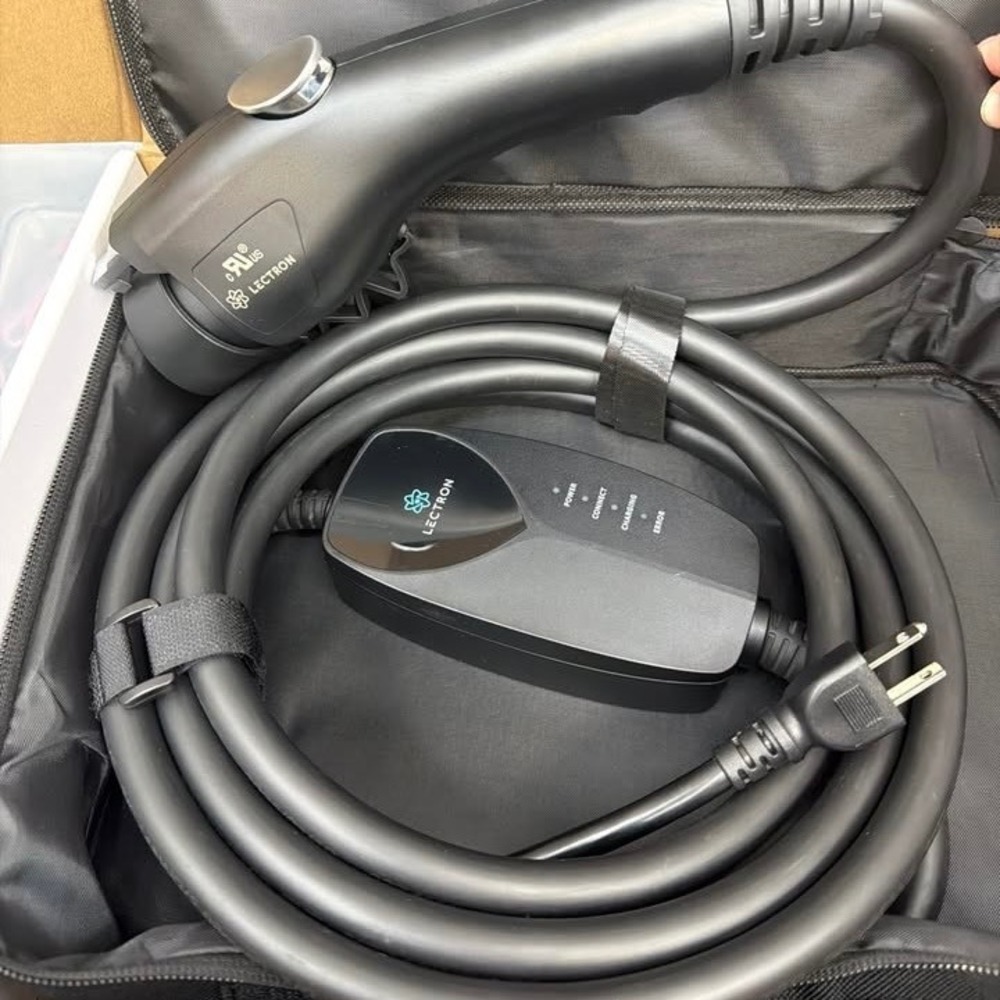 Lectron Portable EV Charger 12 Amp 120V Level 1 SAE J1772 WiFi App Enabled 16ft